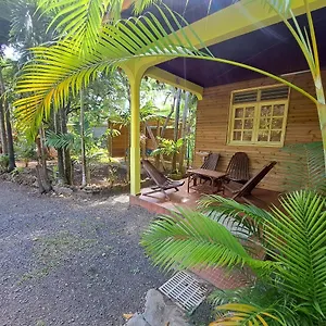 Les Manguiers Otantik Hébergement de vacances Pointe-Noire
